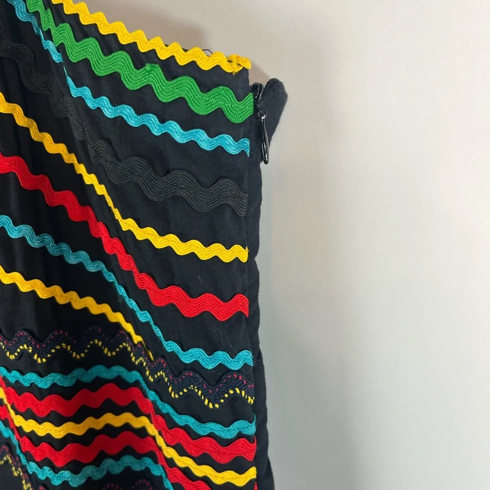 Spenser Jeremy Multicolor Zigzag Embroidered Black Midi Dress - Size 10 cotton - Picture 5 of 6